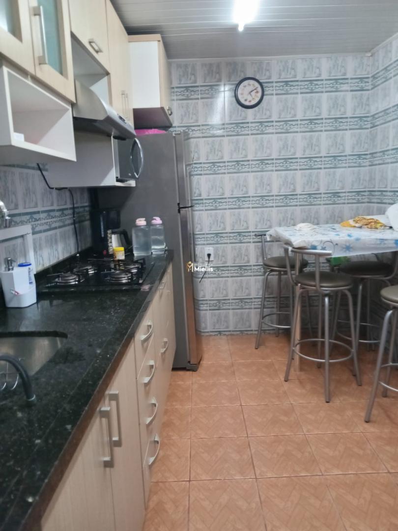 Casa à venda com 3 quartos, 230m² - Foto 11
