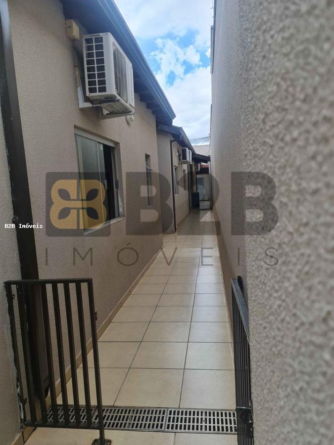 Casa à venda com 3 quartos, 139m² - Foto 14