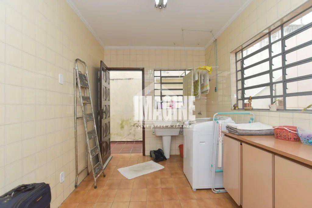 Casa à venda com 2 quartos, 260m² - Foto 15