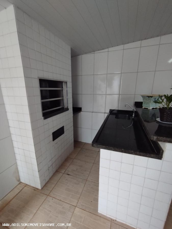 Casa à venda com 3 quartos, 240m² - Foto 12