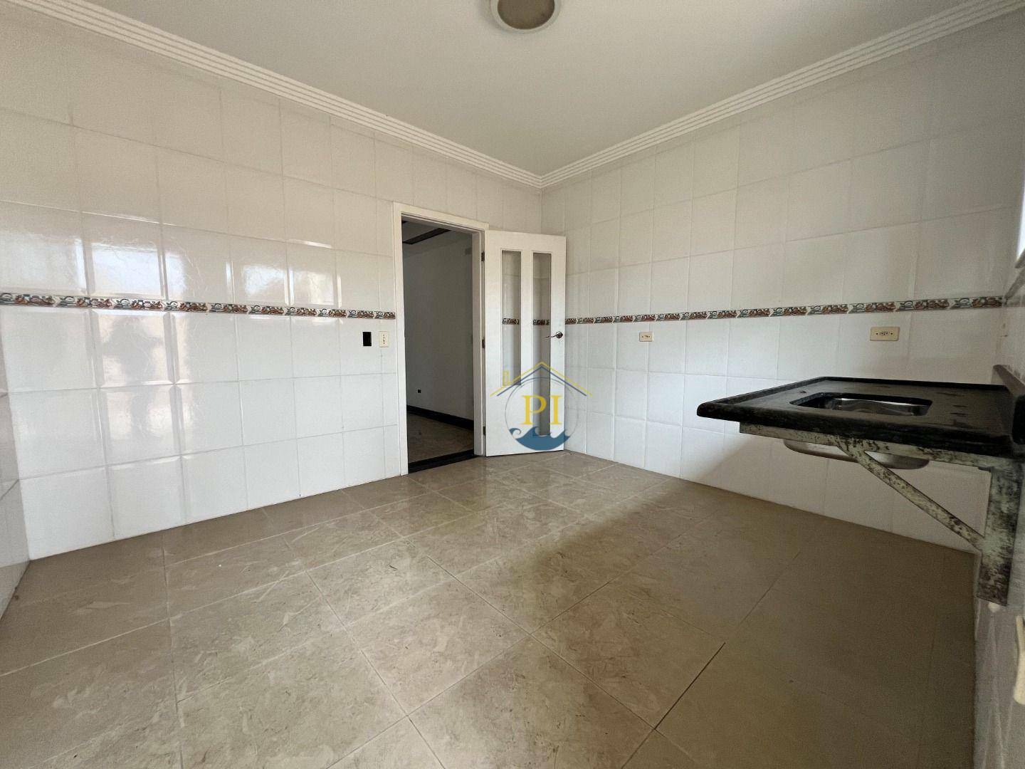 Sobrado à venda com 2 quartos, 117m² - Foto 4