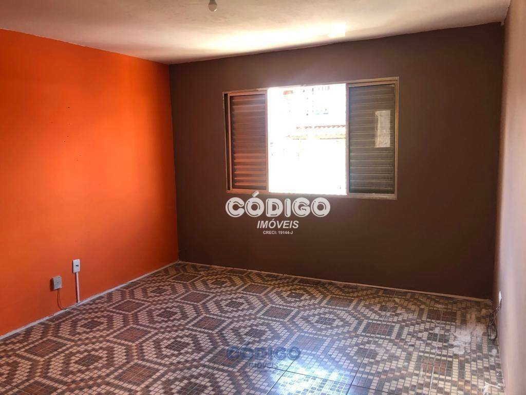 Sobrado à venda com 4 quartos, 200m² - Foto 6