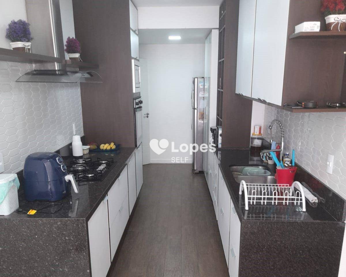 Apartamento à venda com 3 quartos, 172m² - Foto 7