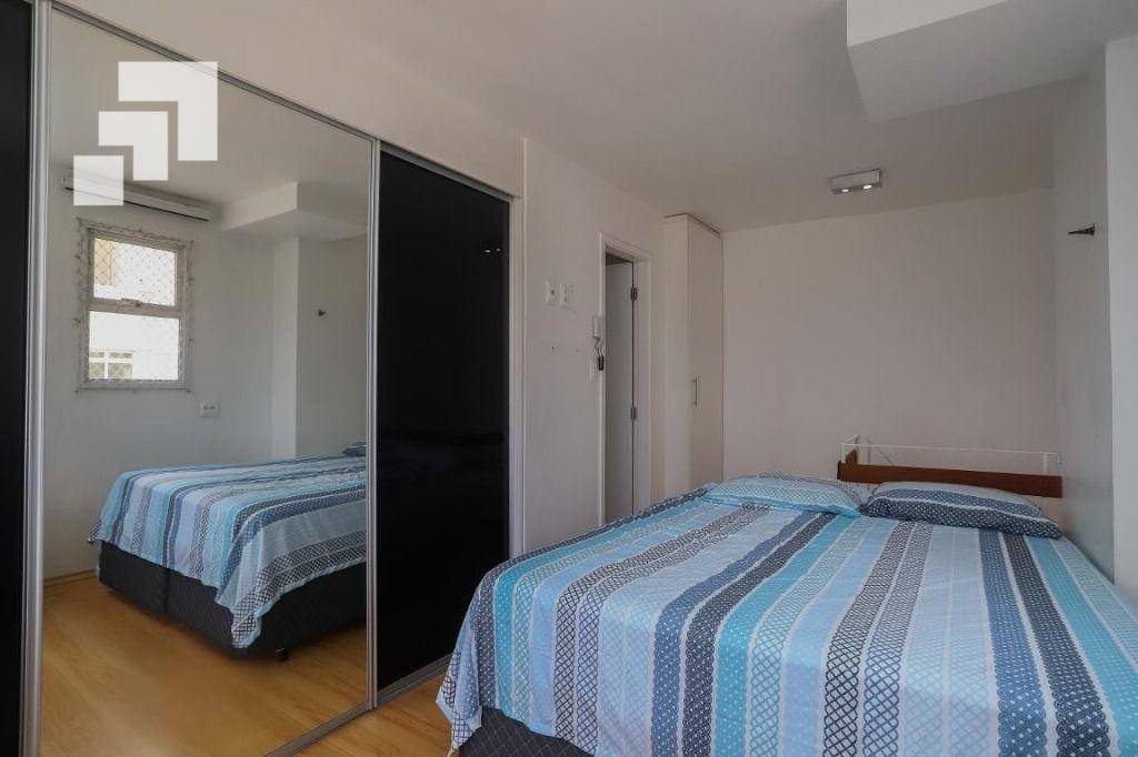 Apartamento à venda com 1 quarto, 38m² - Foto 9