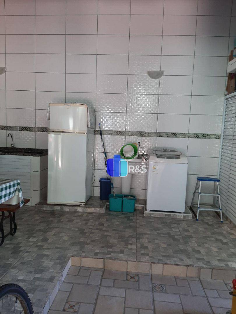 Chácara à venda com 3 quartos, 200m² - Foto 48