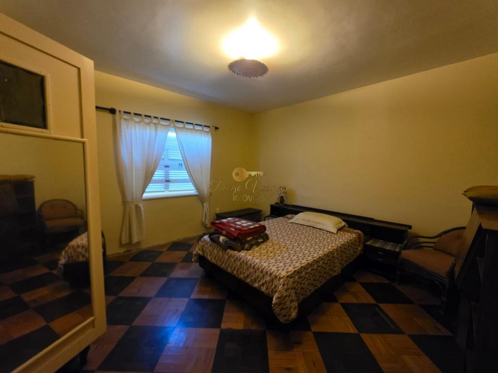 Casa à venda com 6 quartos, 375m² - Foto 16