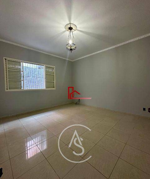 Casa, 3 quartos, 200 m² - Foto 14