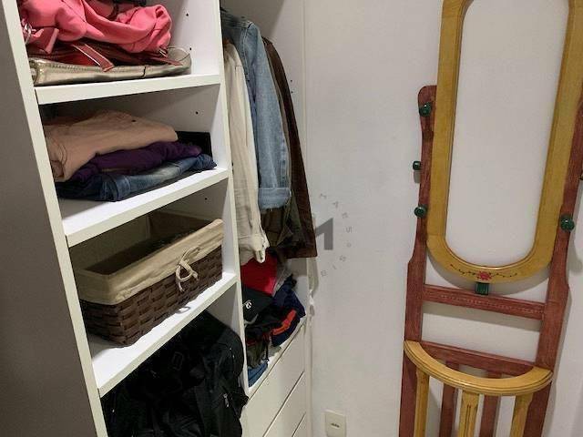 Apartamento à venda com 3 quartos, 98m² - Foto 15