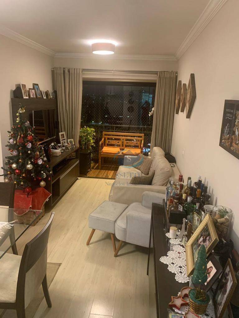 Apartamento à venda com 3 quartos, 70m² - Foto 3