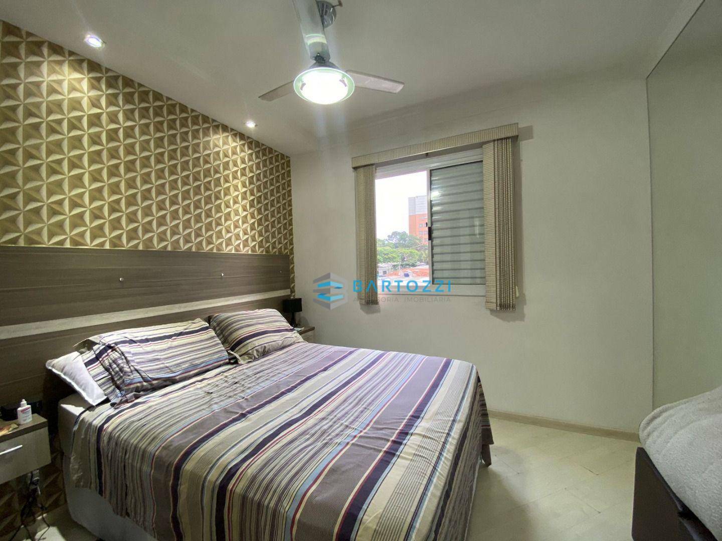 Apartamento à venda com 3 quartos, 60m² - Foto 11