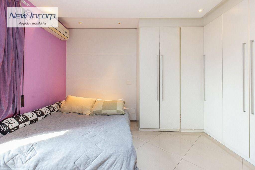 Apartamento à venda com 4 quartos, 220m² - Foto 34