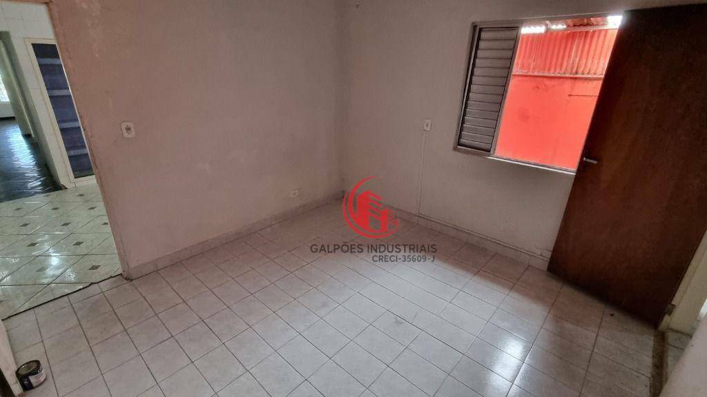 Casa para alugar com 2 quartos, 158m² - Foto 18