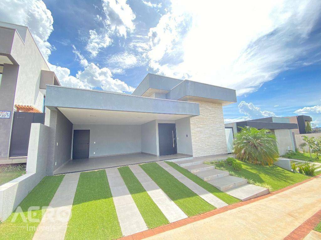 Casa de Condomínio à venda com 3 quartos, 228m² - Foto 1