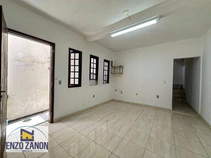 Sobrado à venda com 3 quartos, 175m² - Foto 3