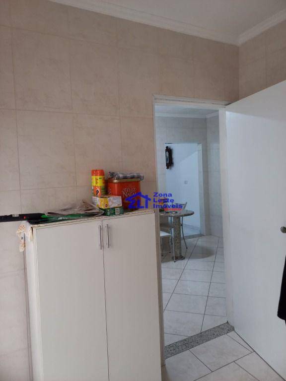 Sobrado à venda com 4 quartos, 206m² - Foto 34