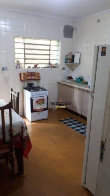 Sobrado à venda com 3 quartos, 200m² - Foto 7