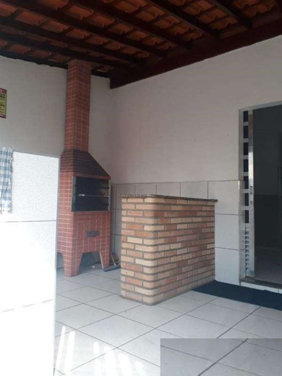 Apartamento à venda com 2 quartos, 45m² - Foto 3