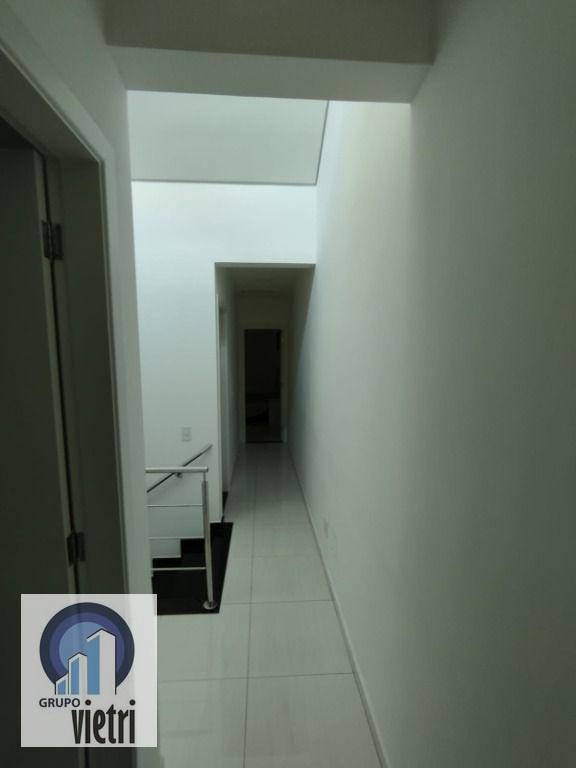 Sobrado à venda com 3 quartos, 200m² - Foto 12