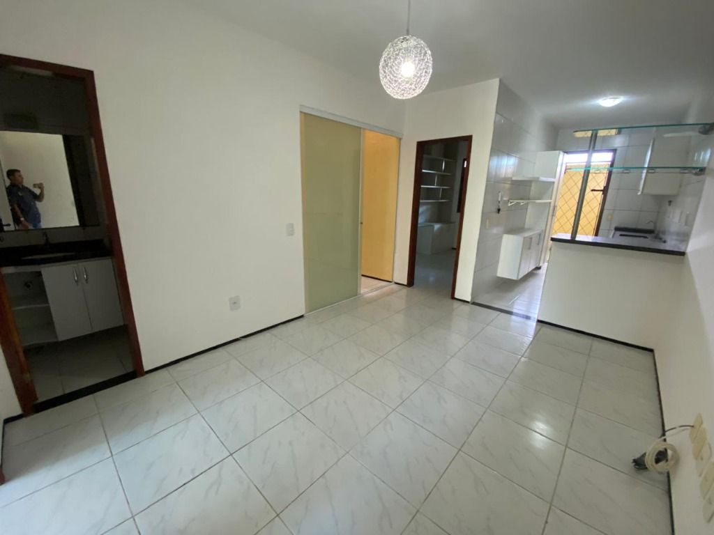 Casa para alugar com 2 quartos, 135m² - Foto 1