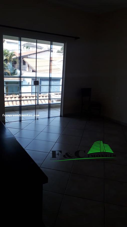 Sobrado à venda com 4 quartos, 250m² - Foto 11