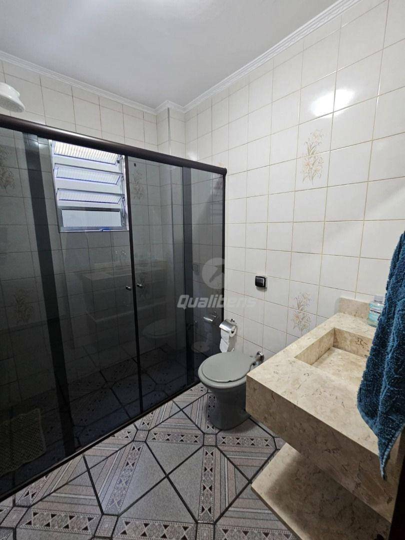 Sobrado à venda com 3 quartos, 215m² - Foto 18