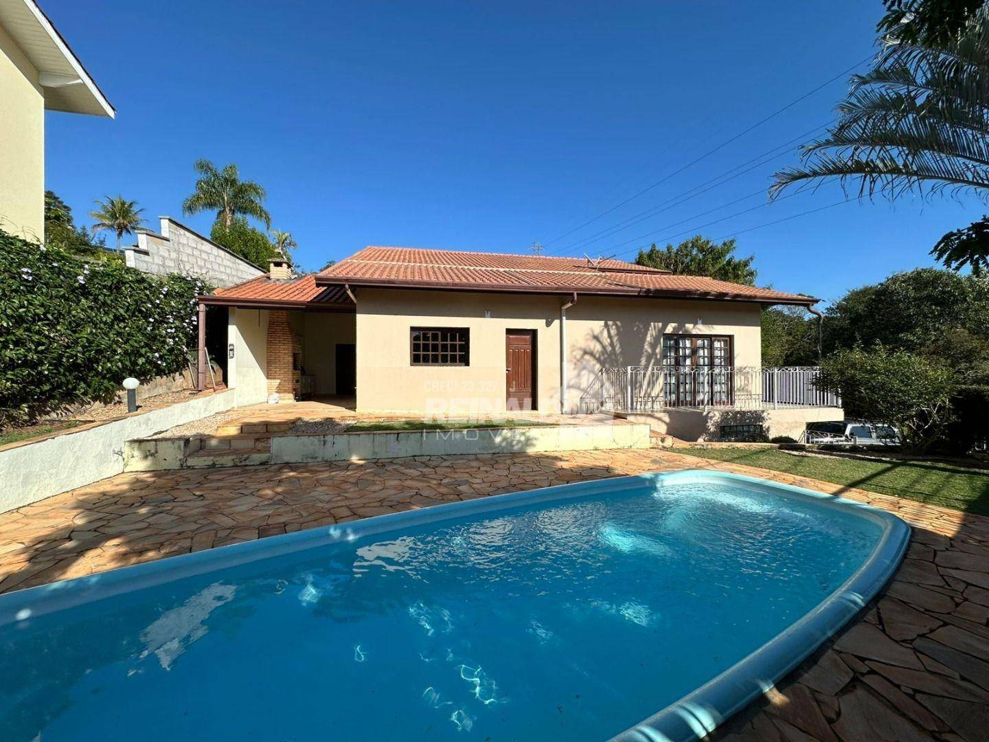 Casa de Condomínio para alugar com 3 quartos, 250m² - Foto 4