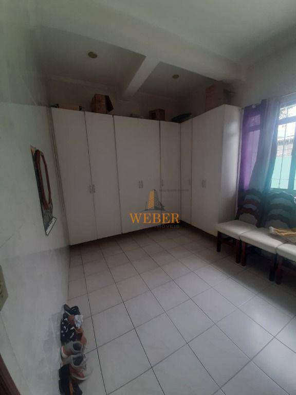 Sobrado à venda com 3 quartos, 285m² - Foto 43