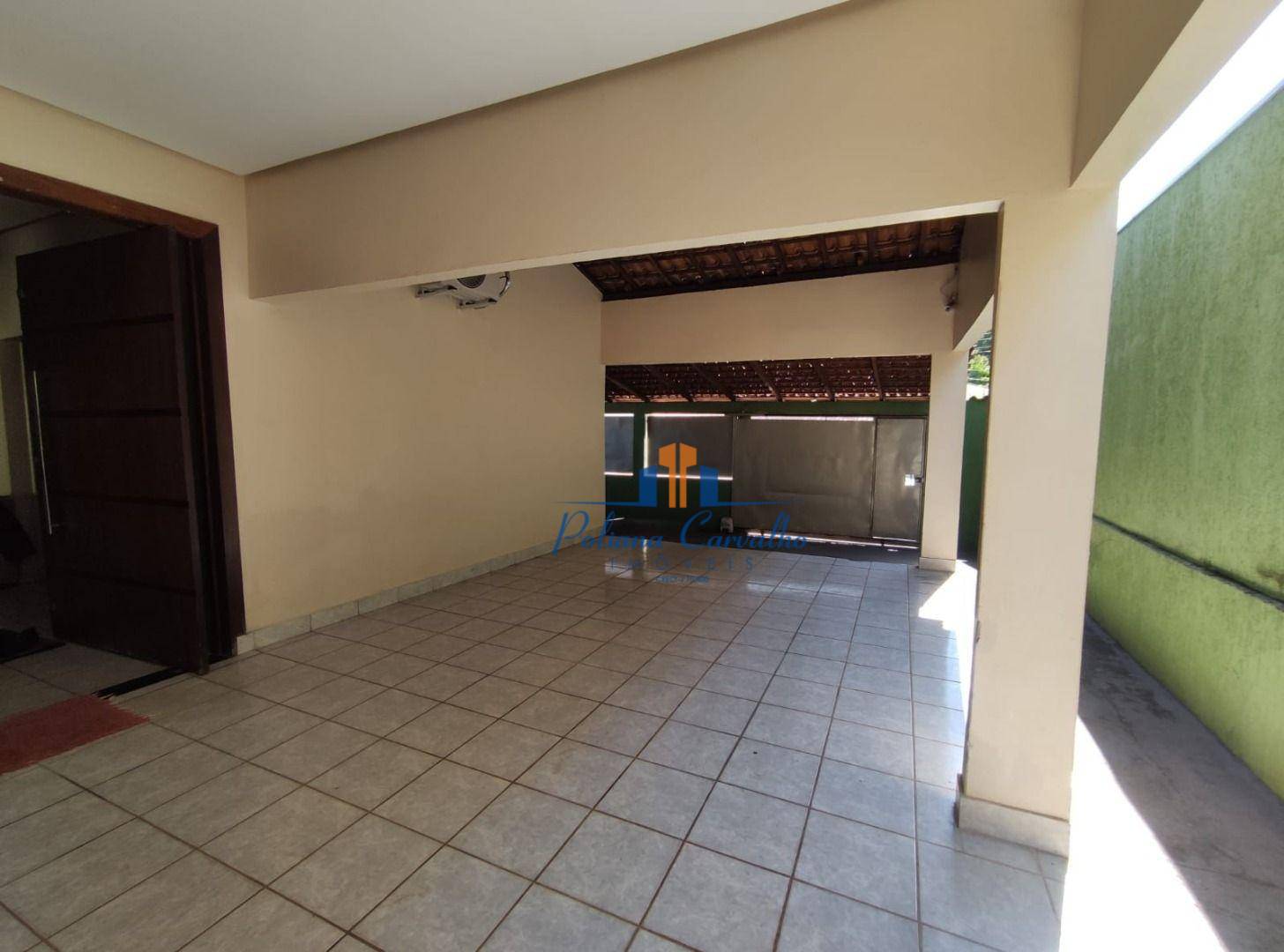 Casa à venda com 3 quartos, 200m² - Foto 7