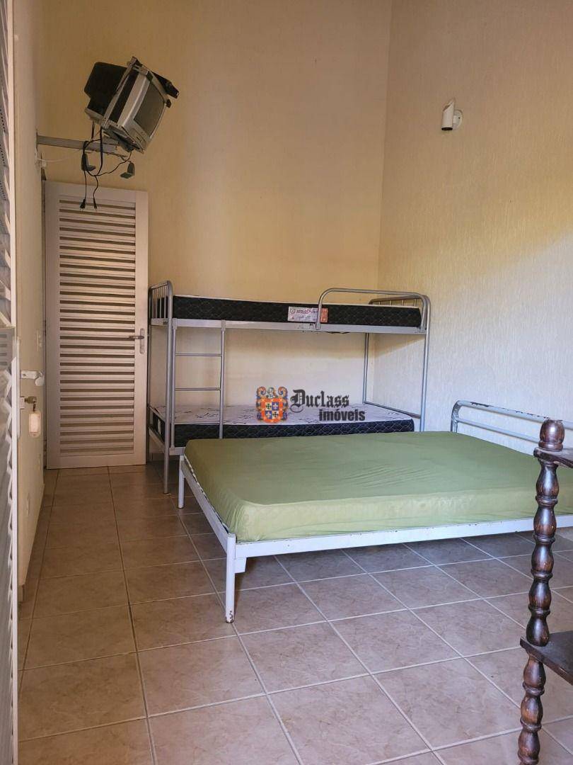 Casa à venda com 4 quartos, 165m² - Foto 14