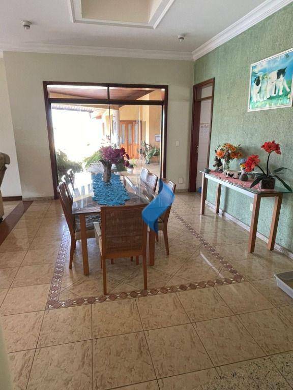 Casa de Condomínio à venda com 3 quartos, 464m² - Foto 5