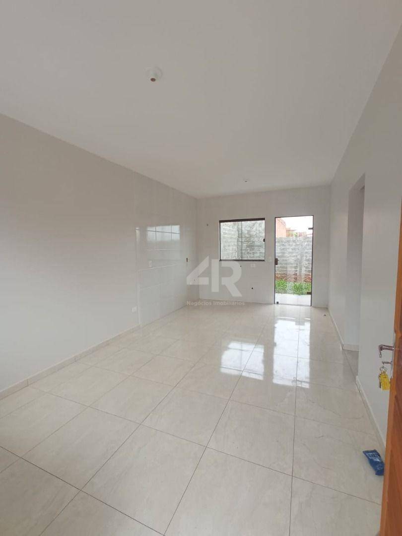 Casa à venda com 2 quartos, 54m² - Foto 5