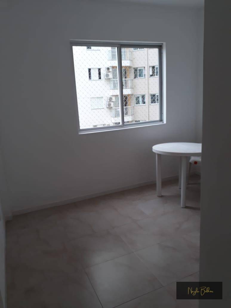 Apartamento à venda com 3 quartos, 88m² - Foto 8