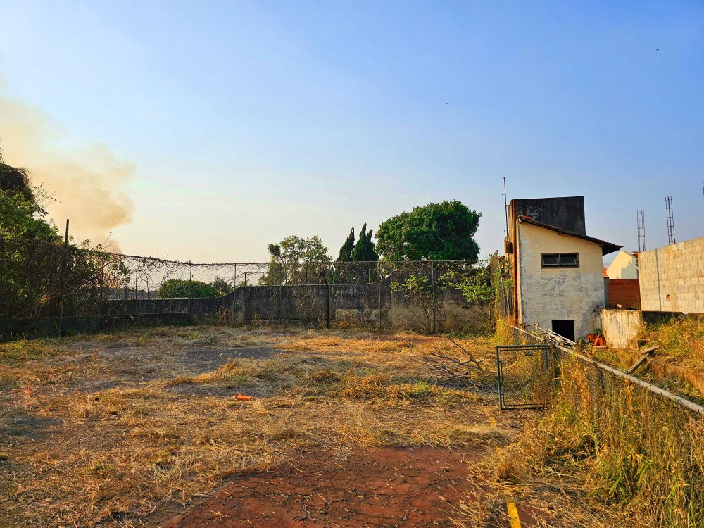 Terreno à venda, 1000m² - Foto 13