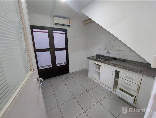 Casa para alugar com 5 quartos, 185m² - Foto 18