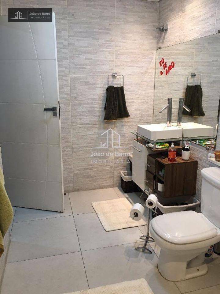 Sobrado à venda com 4 quartos, 260m² - Foto 21