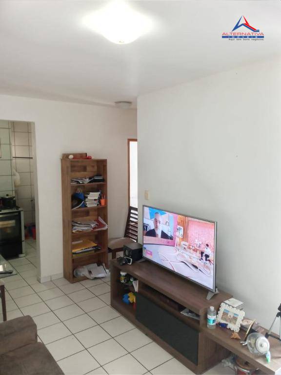 Apartamento à venda com 2 quartos, 60m² - Foto 7