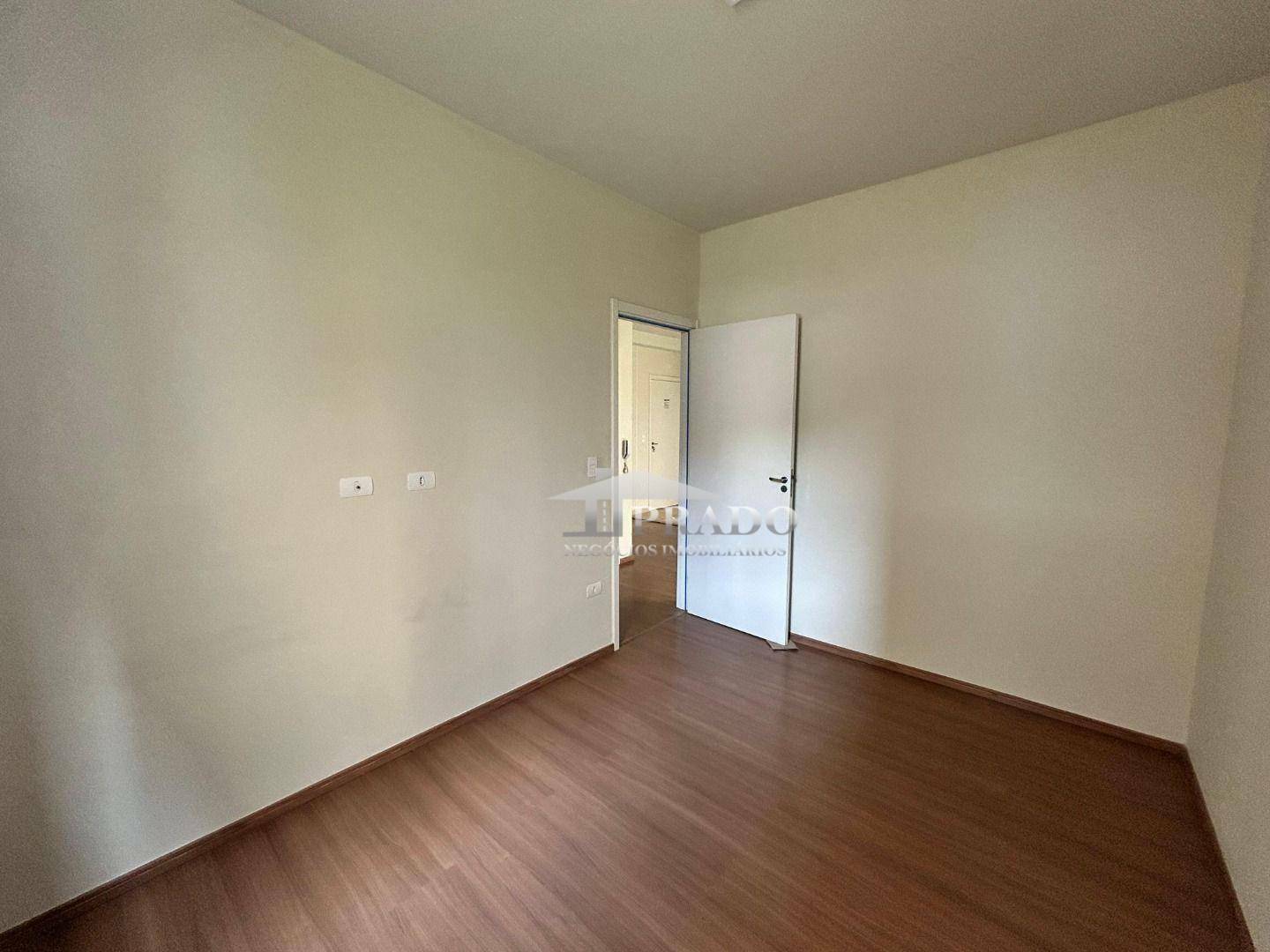 Apartamento para alugar com 2 quartos, 45m² - Foto 11