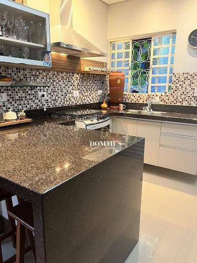 Casa à venda com 3 quartos, 104m² - Foto 10