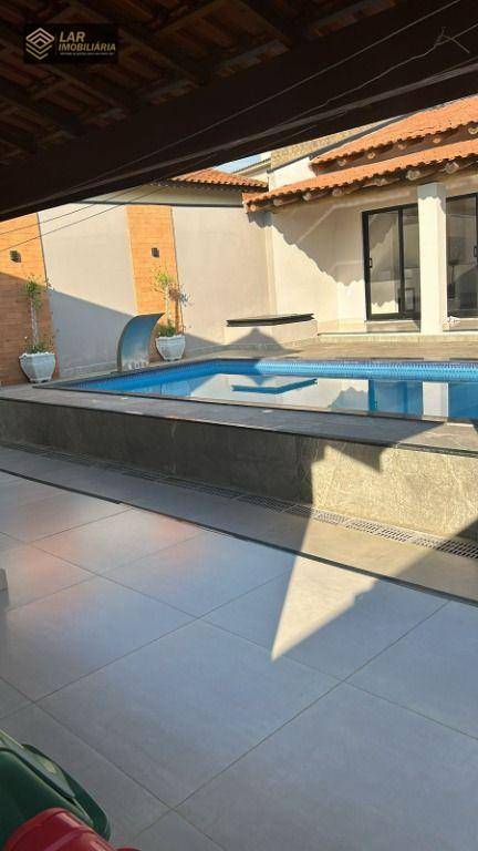 Casa, 2 quartos, 181 m² - Foto 19