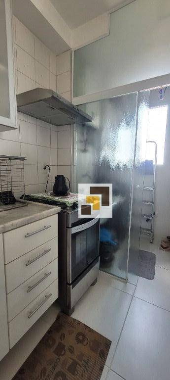 Apartamento à venda com 2 quartos, 62m² - Foto 19