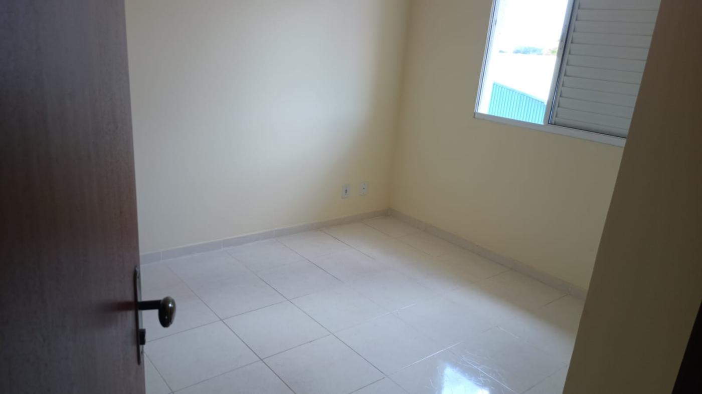 Apartamento à venda com 3 quartos, 81m² - Foto 8