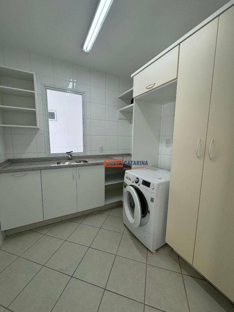 Apartamento à venda com 3 quartos, 167m² - Foto 16