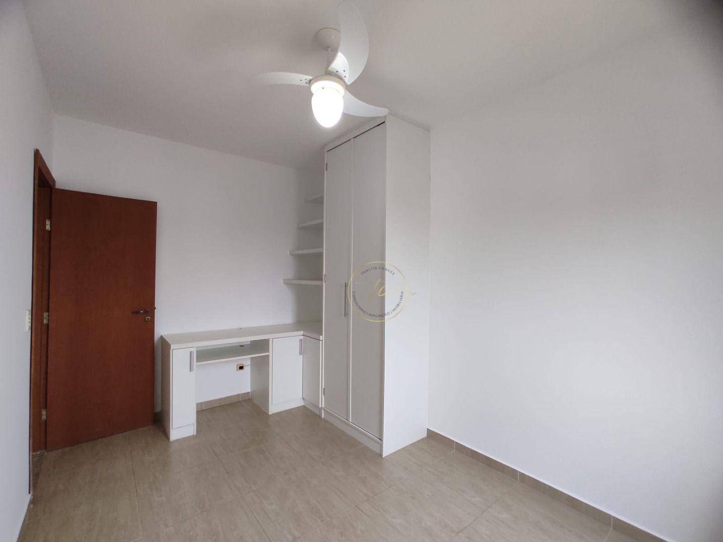 Cobertura à venda com 3 quartos, 200m² - Foto 18