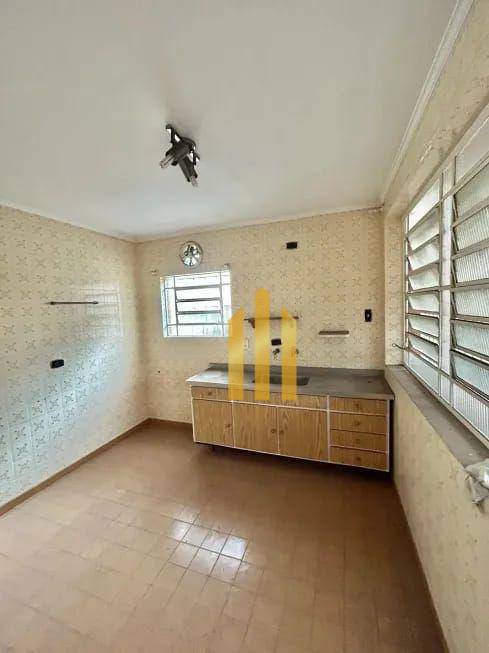 Sobrado para alugar com 3 quartos, 250m² - Foto 2