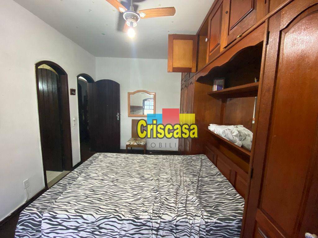 Casa à venda com 6 quartos, 250m² - Foto 20