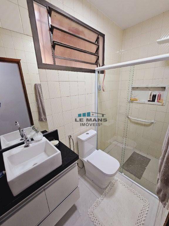 Casa à venda com 2 quartos, 81m² - Foto 9