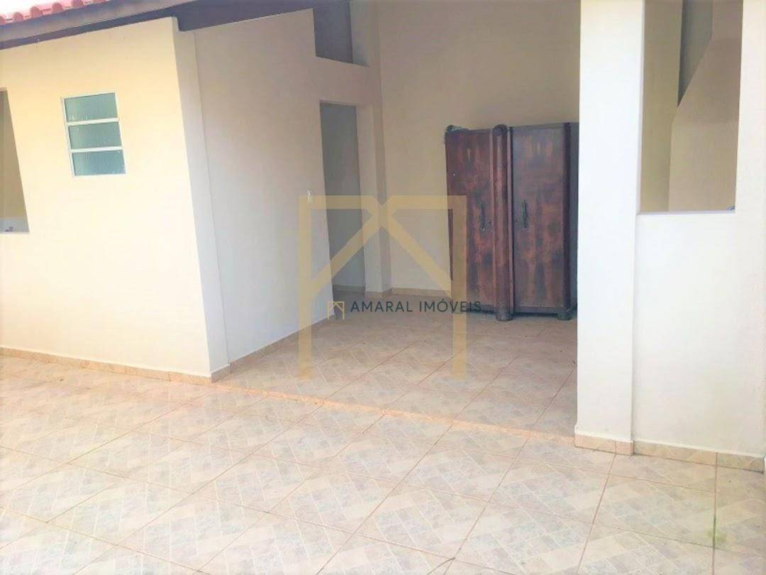 Casa à venda com 3 quartos, 150m² - Foto 17