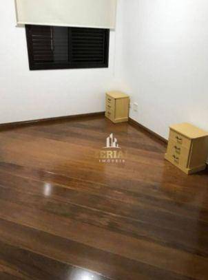 Apartamento à venda com 3 quartos, 122m² - Foto 9