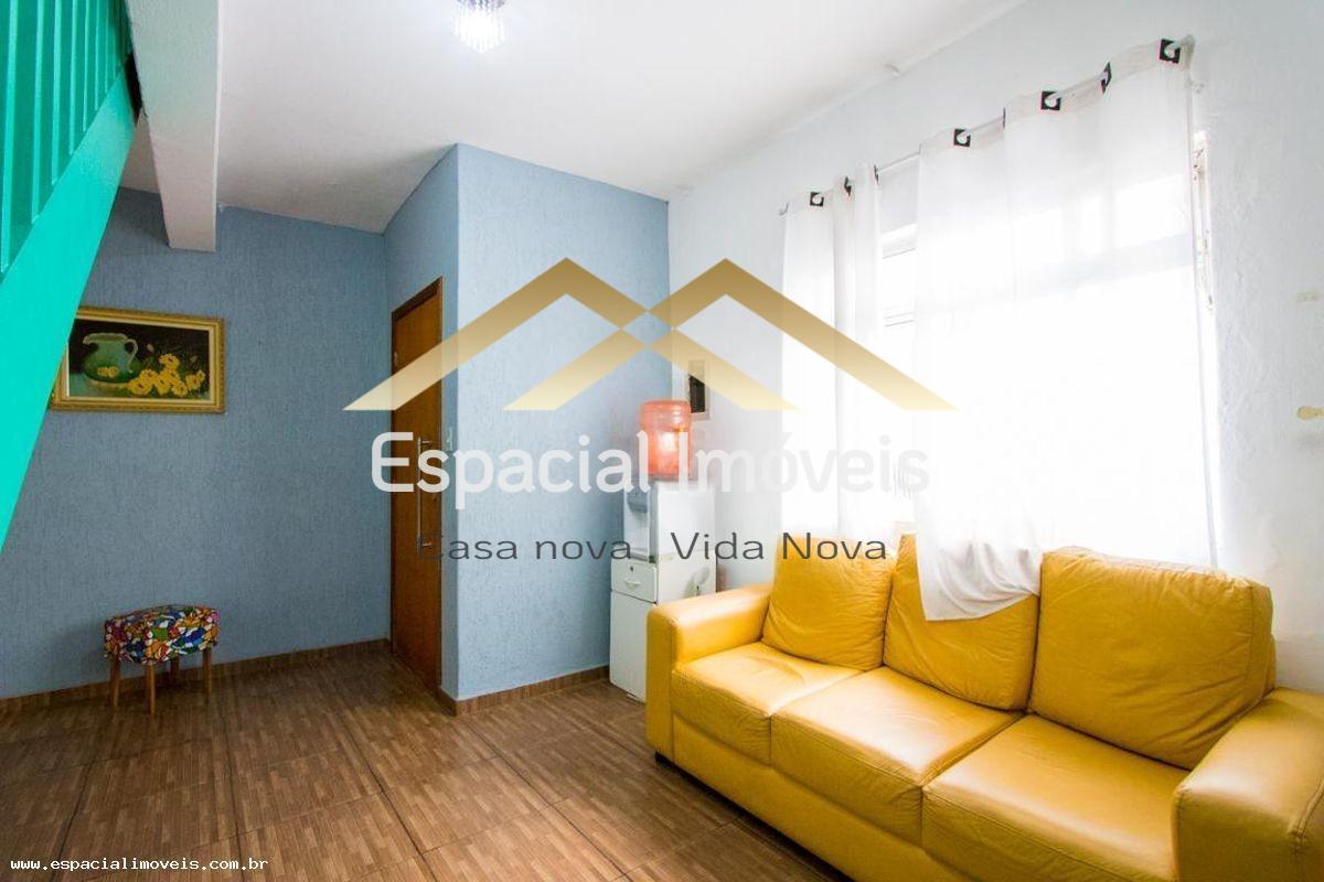 Casa à venda com 2 quartos, 81m² - Foto 1