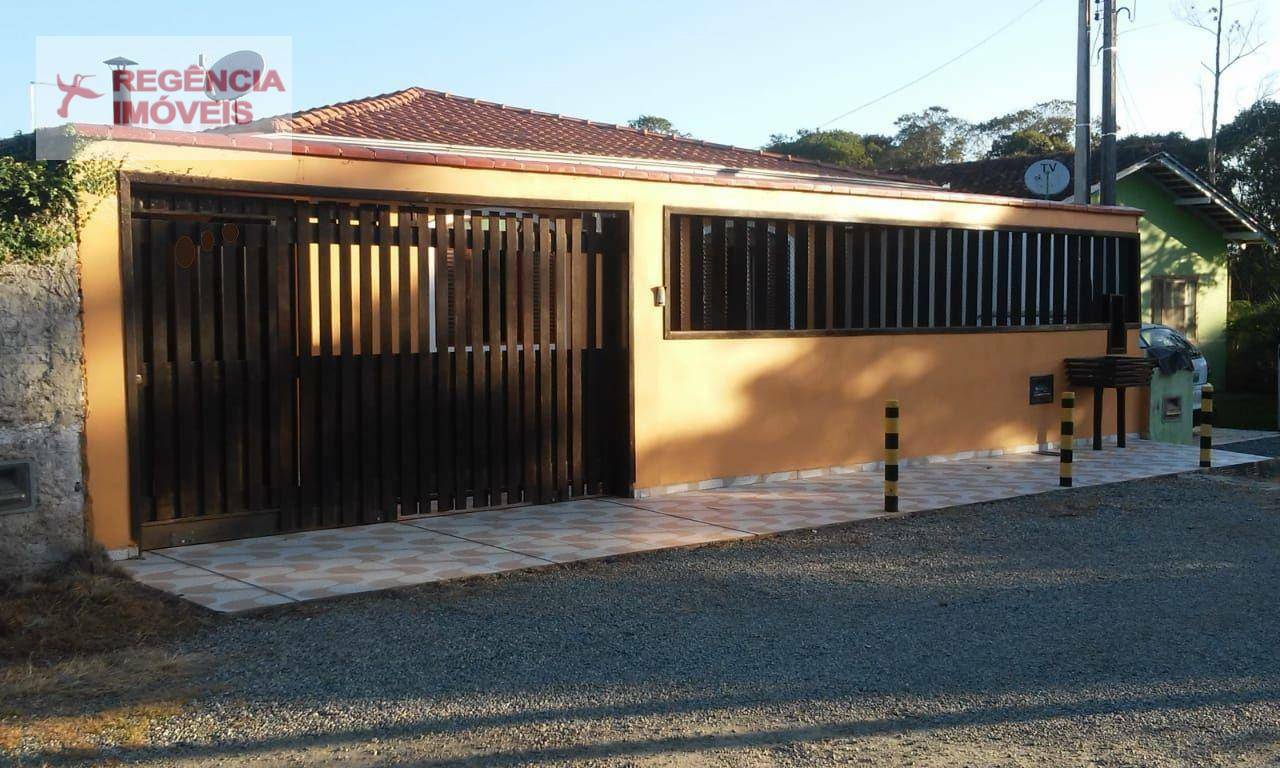 Casa à venda com 4 quartos, 280m² - Foto 2